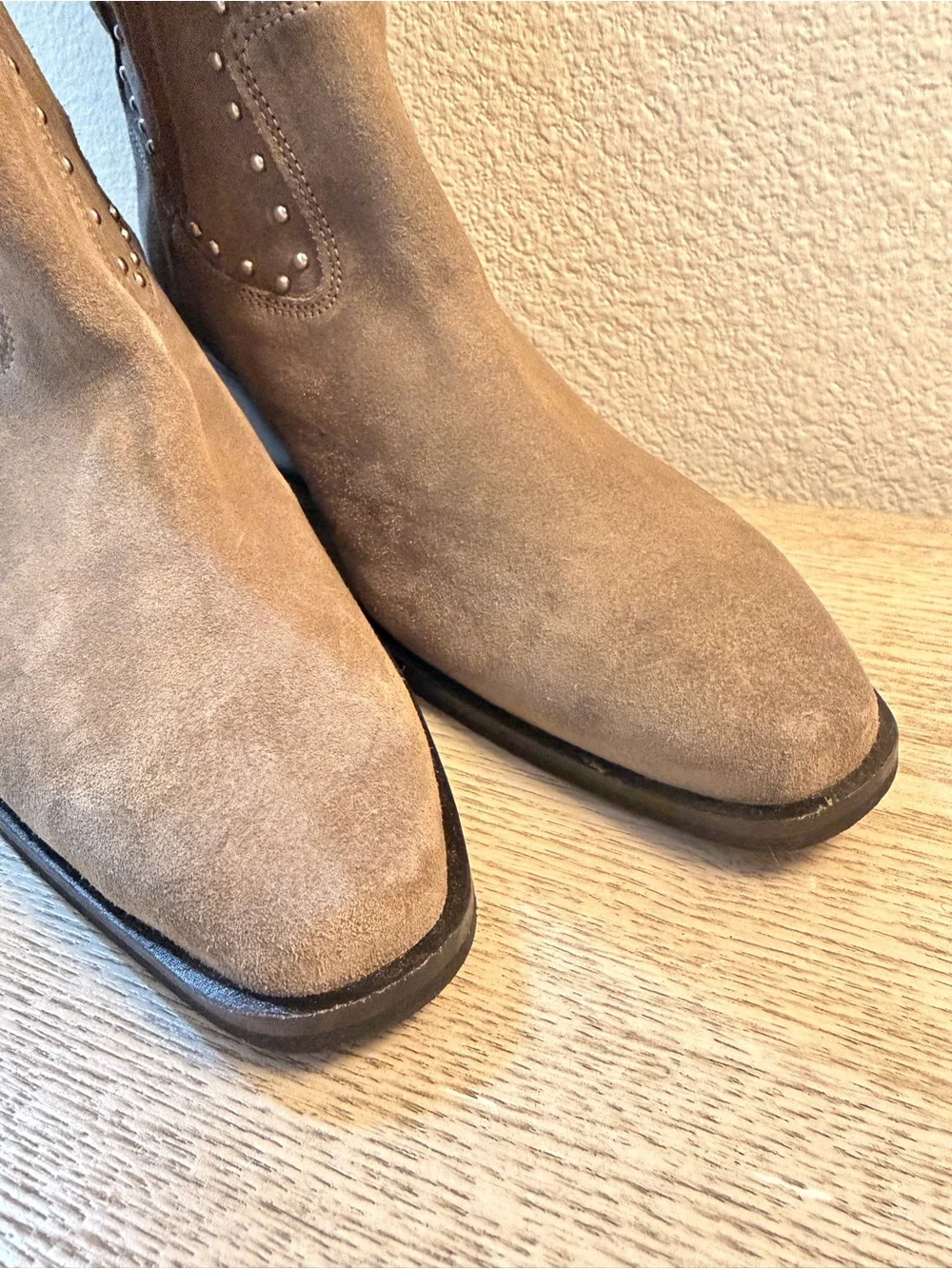 Lucky Brand Suede Western Ankle Boots 7.5 like new